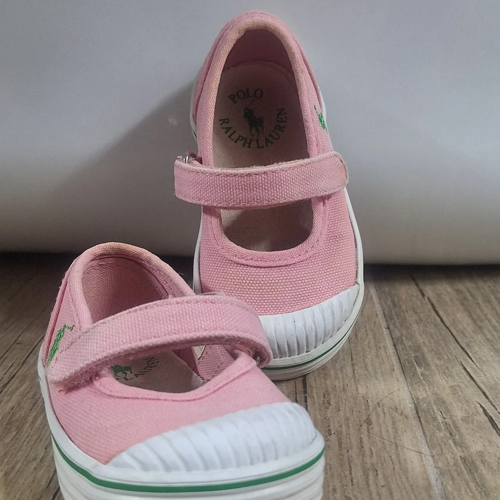 Polo by Ralph Lauren Kids Pink Canvas Shoes Sz.4